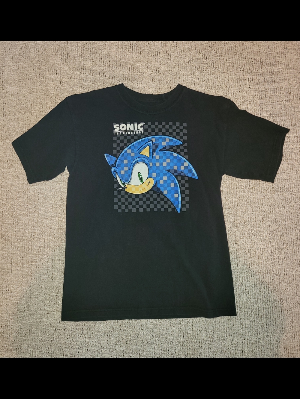 Sonic The Hedgehog Black Graphic Tee - Blue Character Art